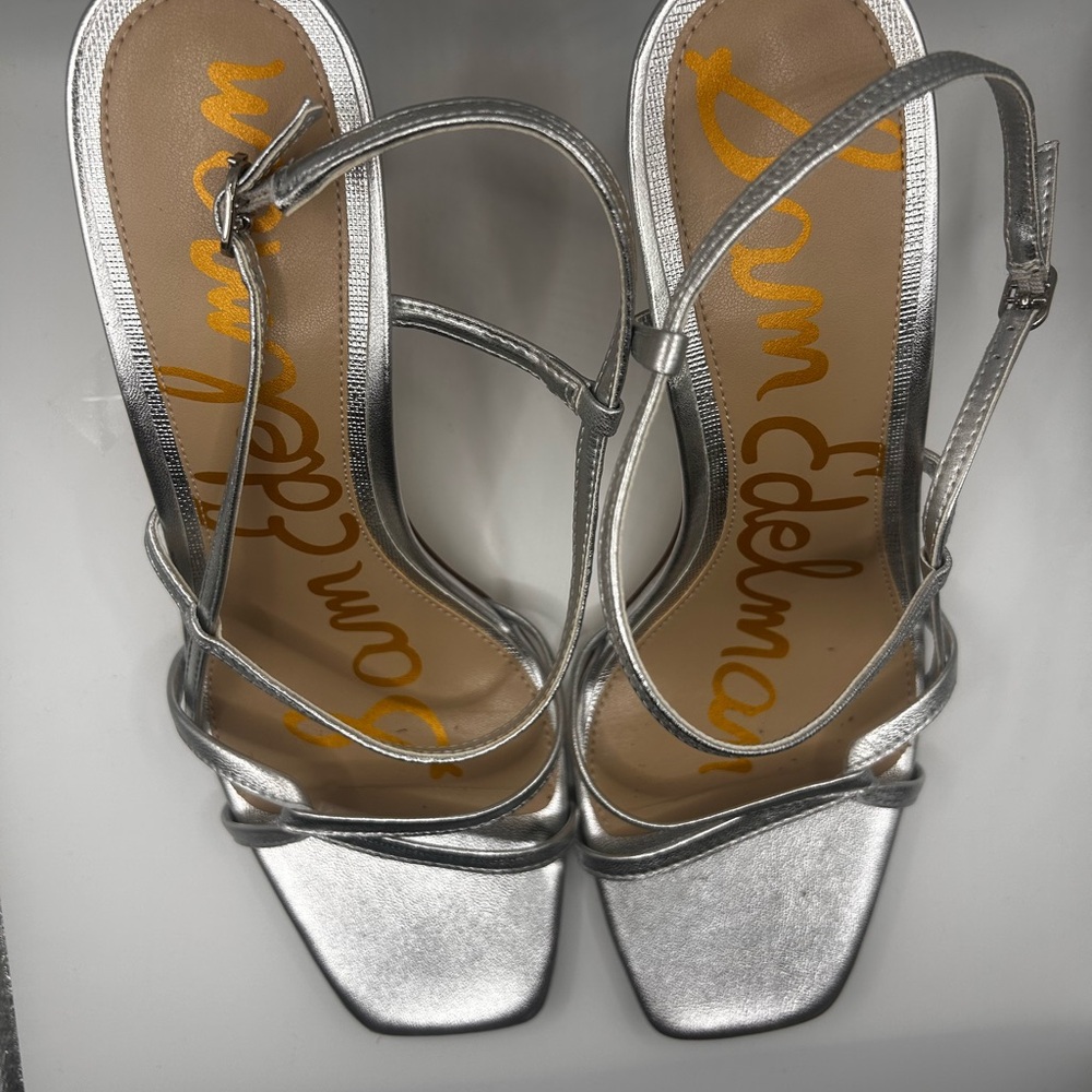 Sam Edelman silver heels - Picture 3 of 5